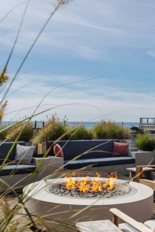 Firepit on fire in the Montauk gurneys 